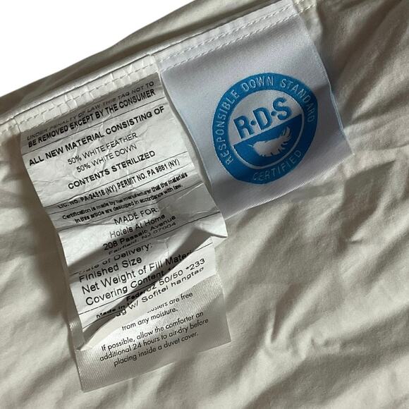 Pillow Guy 100% Certified RDS White Goose Down Soft Density 2 Pack Pillows King - Picture 3 of 4